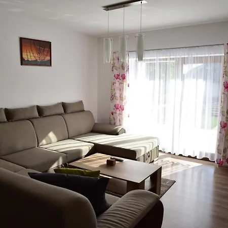 Lukov アパート Lukov (Teplice)